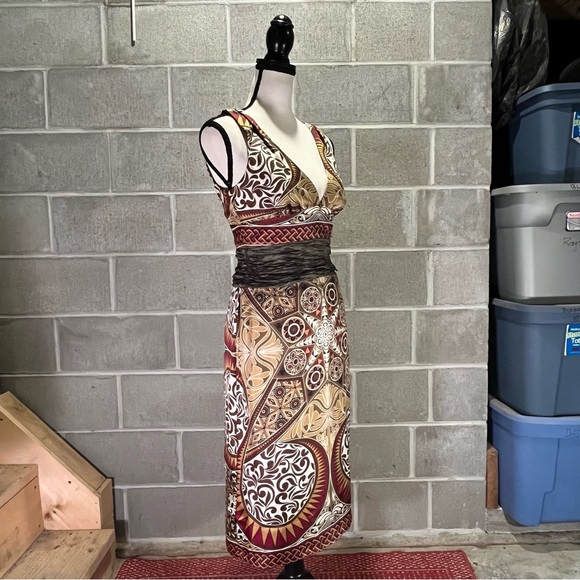 Nicole Miller silk dress. - Picture 4 of 13